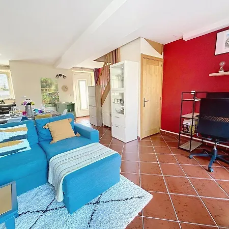 Apartment La Maison Des Hirondelles