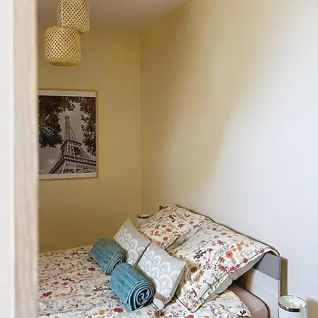 Apartment La Maison Des Hirondelles Lachelle