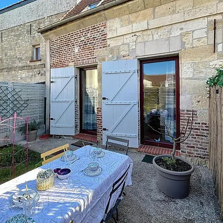La Maison Des Hirondelles Apartment Lachelle