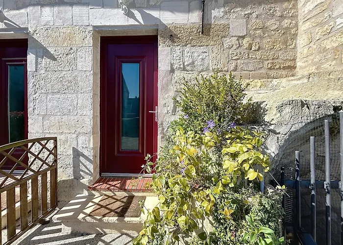 La Maison Des Hirondelles *